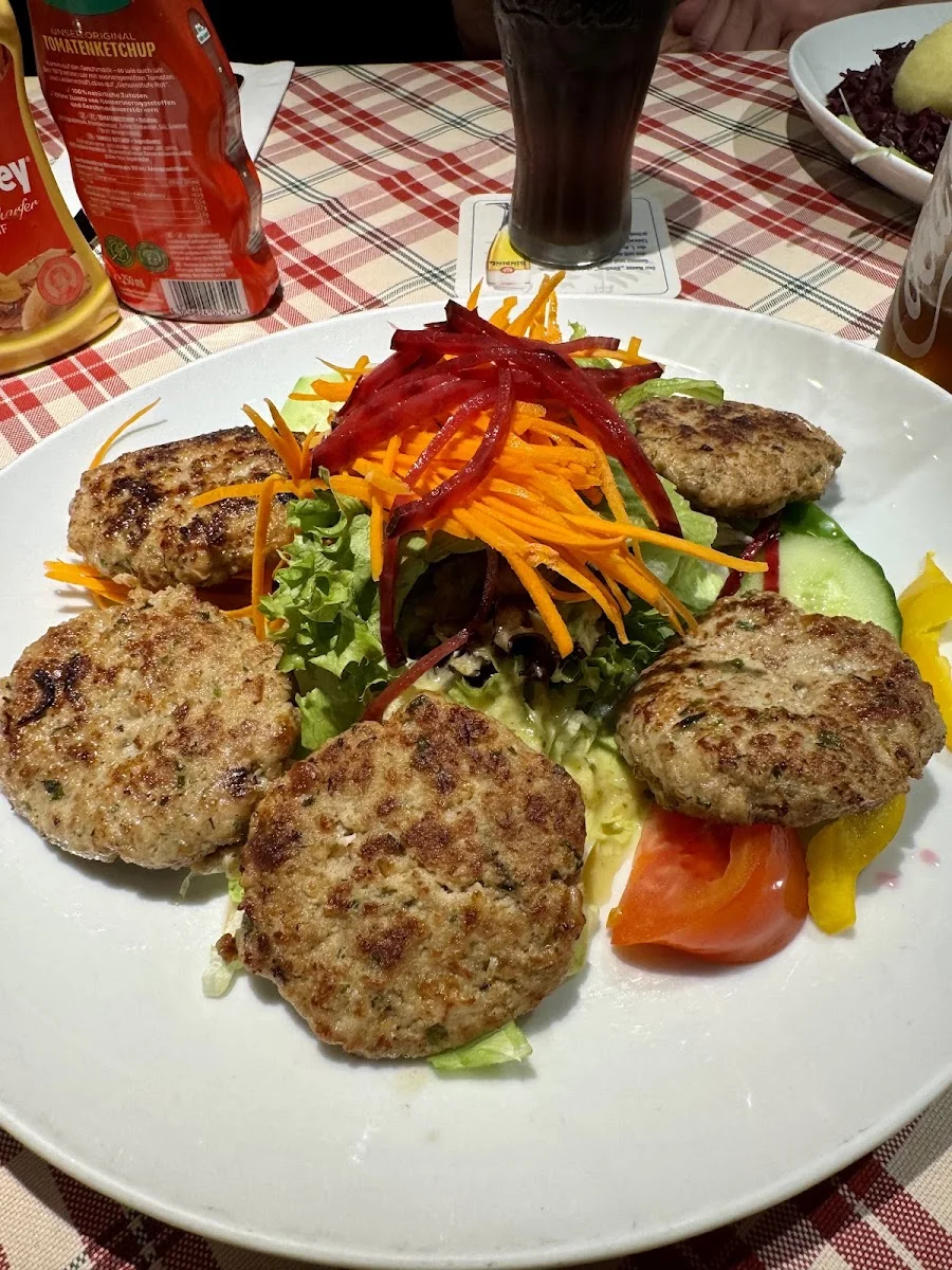 Römer Pils Brunnen – Kebab in Frankfurt am Main, Hessen