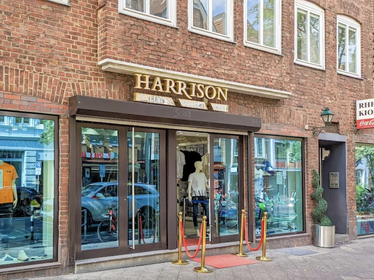 Designer Outlet Harrison Exclusive – Vom Inhaber in Düsseldorf, Nordrhein-Westfalen
