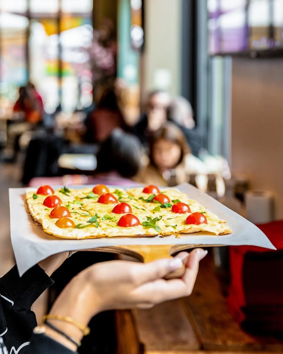 Bull & Bear Restaurant & Sportsbar – Pizza in Frankfurt am Main, Hessen