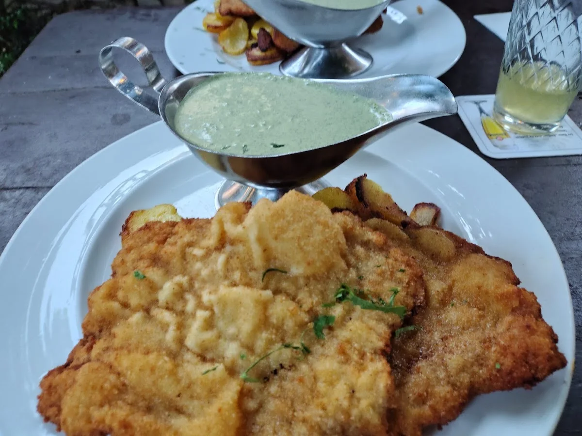 Zum Eichkatzerl – Deutsches Restaurant in Frankfurt am Main, Hessen