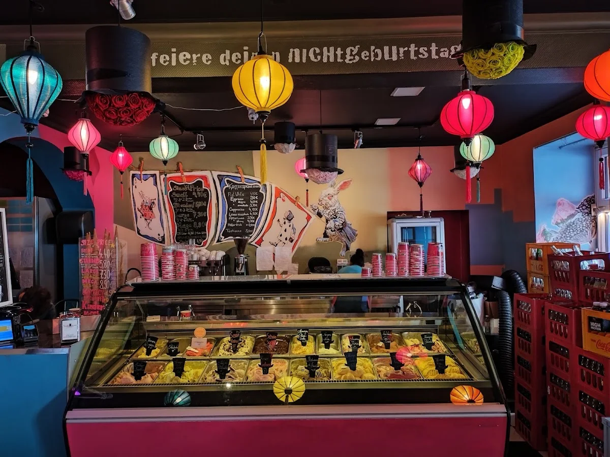 Der verrückte Eismacher - im Pancake Wunderland – Atmosphäre in München, Bayern