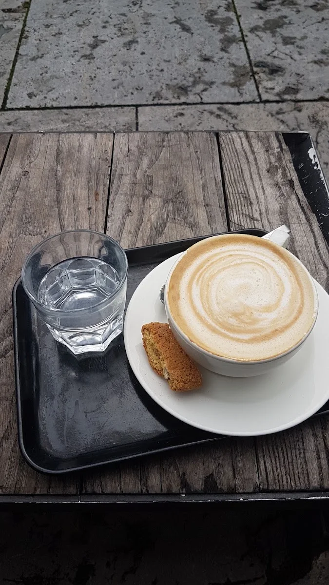 Waranga – Cappuccino in Stuttgart, Baden-Württemberg