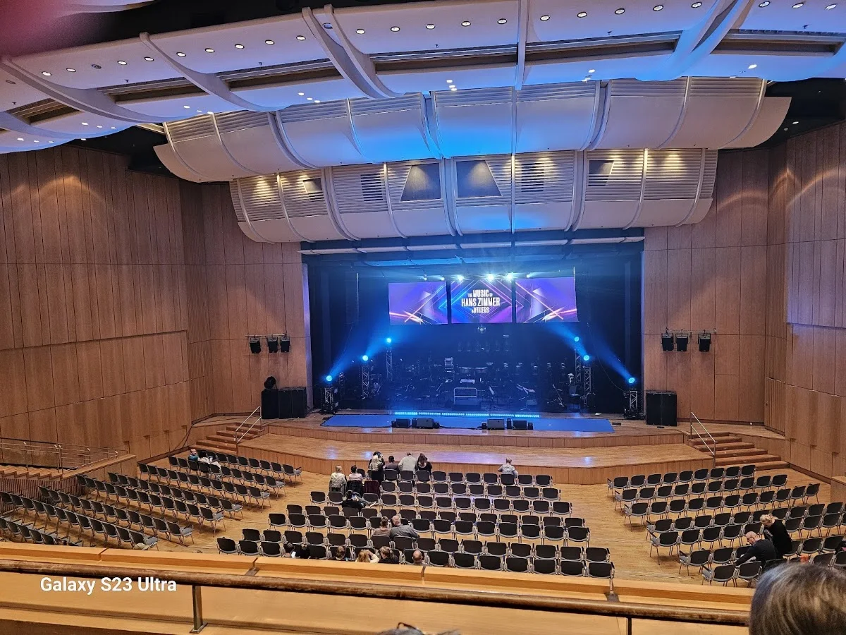 Stadthalle am Schloss – Bühne in Aschaffenburg, Bayern