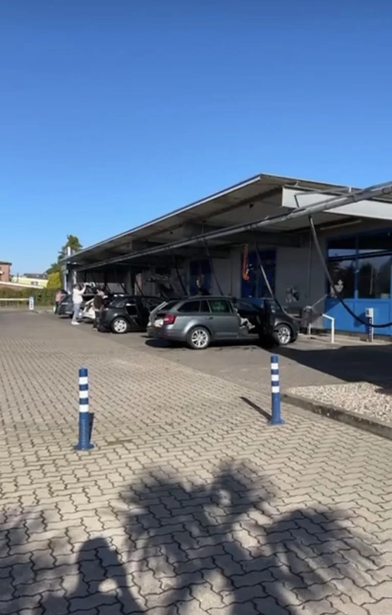 Carwash Pinneberg – Besucherfoto von Nazan Özdemir in Pinneberg, Schleswig-Holstein