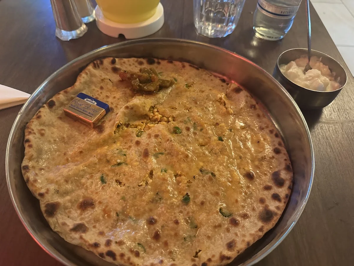 ANAND – Indisches Spezialitätenrestaurant – Paratha in Berlin