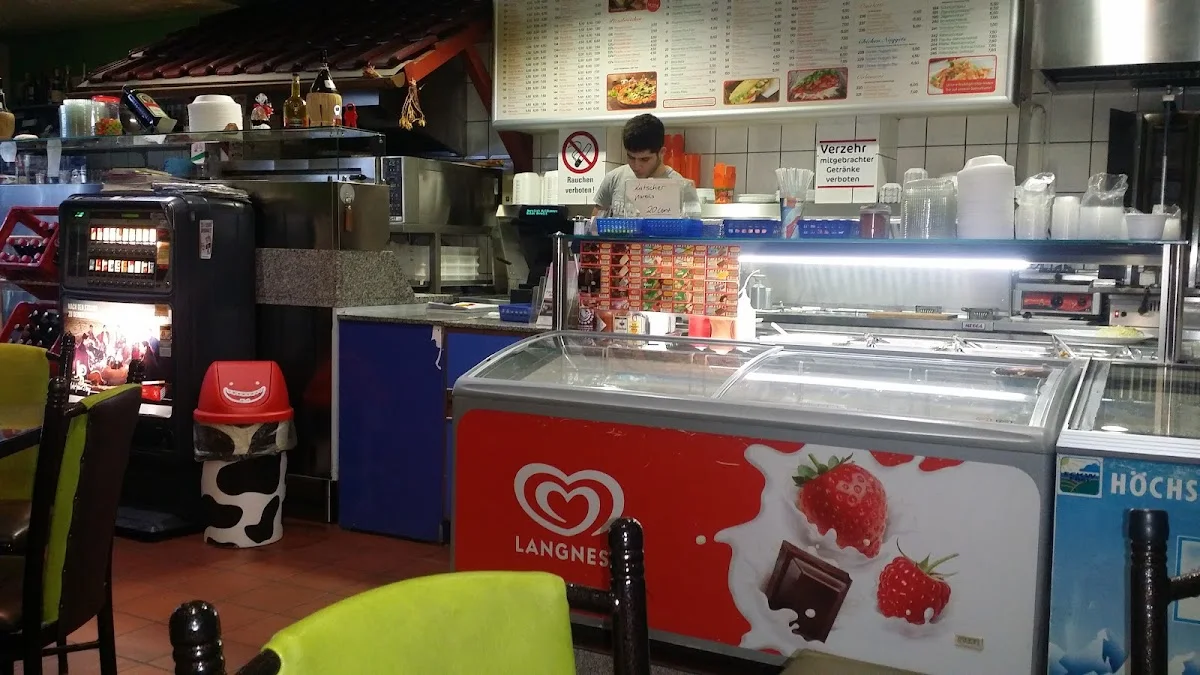 Pizzeria Bella – Atmosphäre in Leverkusen, Nordrhein-Westfalen