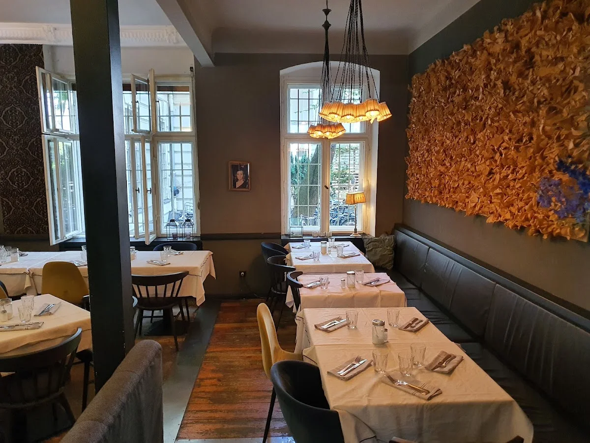 April Restaurant – Atmosphäre in Berlin