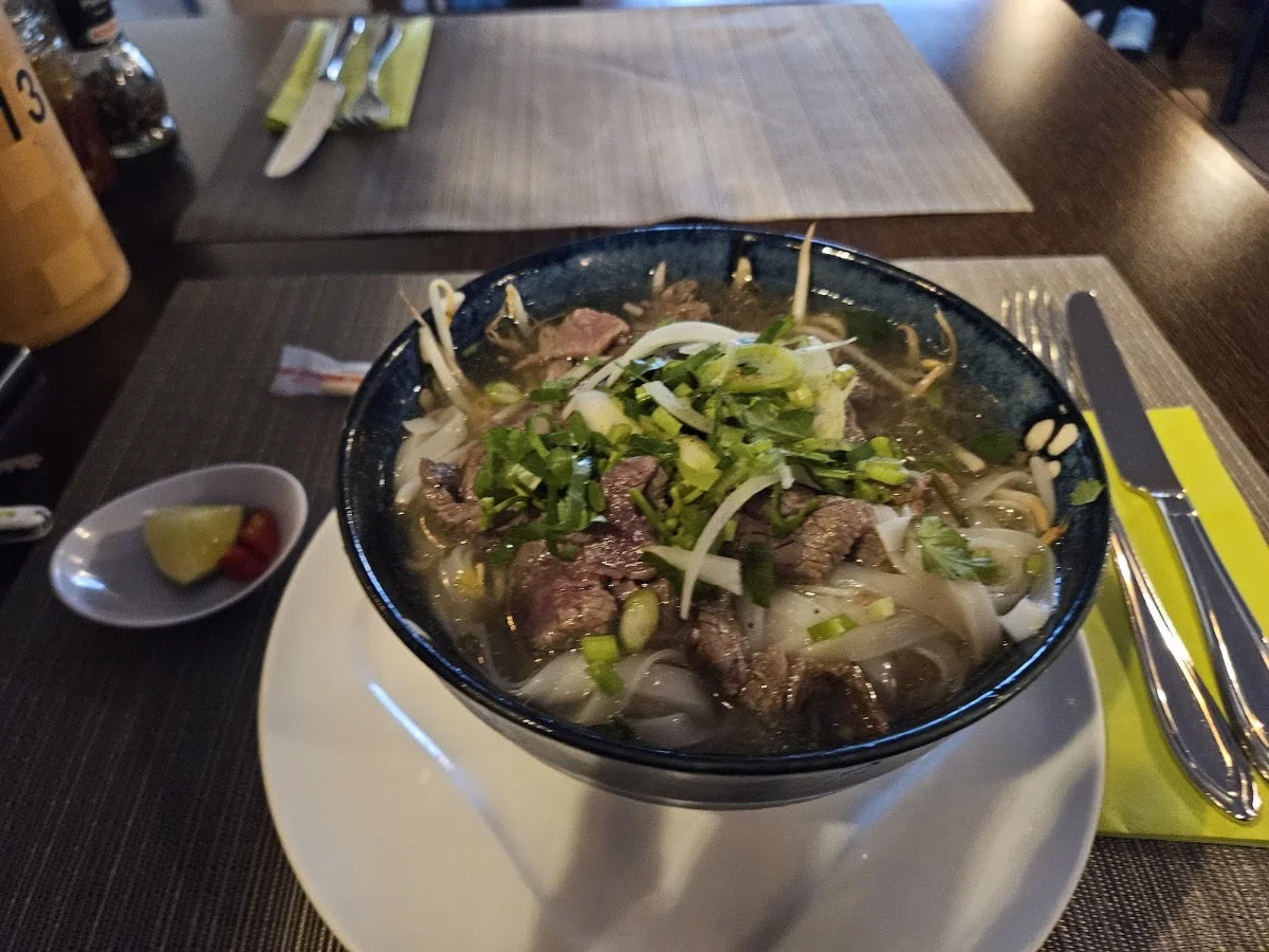 Restaurant Annam – Rindfleischsuppe in Stuttgart, Baden-Württemberg