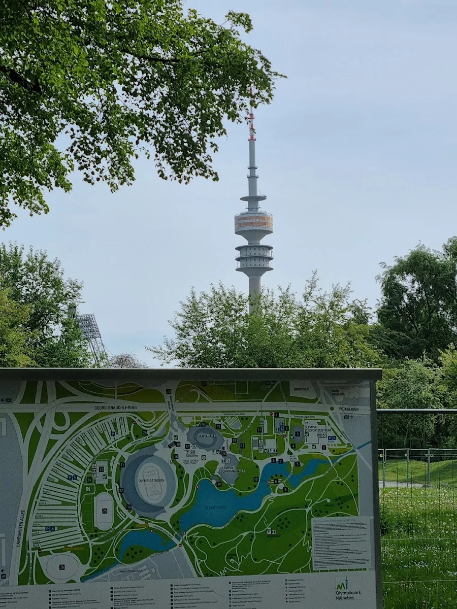 Olympiapark München – Unterkunftsansichten in München, Bayern