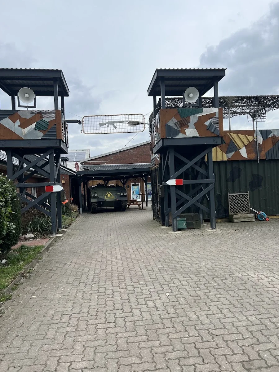 Weekend-Warrior shop – Besucherfoto von Leon Manche in Ahlerstedt, Niedersachsen