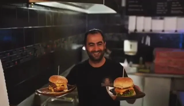 THRONBURGER – Vom Inhaber in Berlin