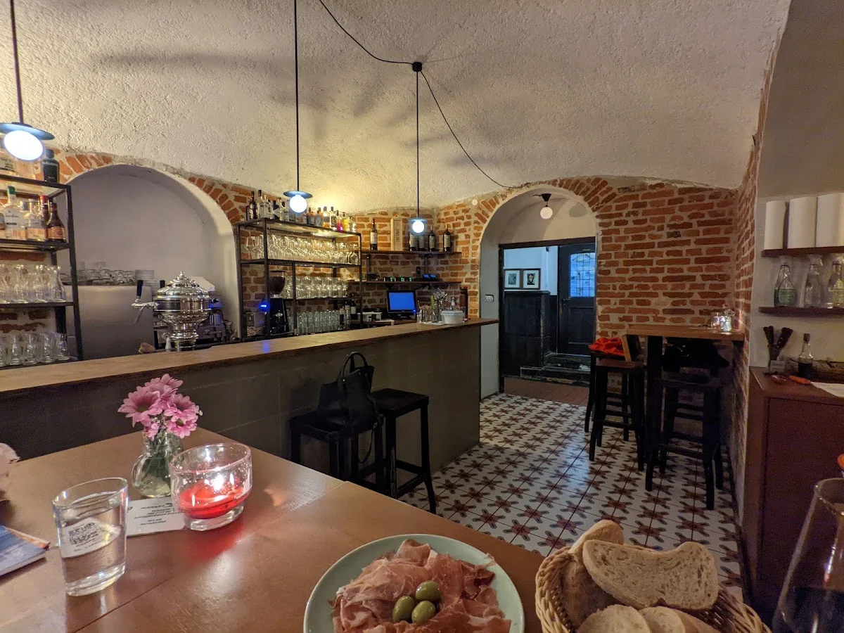 Bodega Dali – Essen und Trinken in München, Bayern