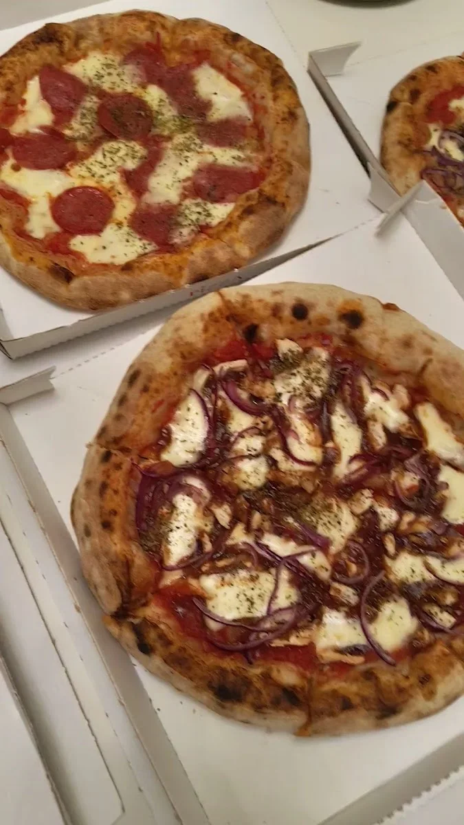 Eis & Pizza Taxi "Das Original" – Besucherfoto: Mahdi Nouri in Stolberg (Rheinland), Nordrhein-Westfalen