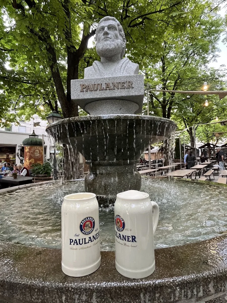Paulaner am Nockherberg – Bayerisches Restaurant in München, Bayern