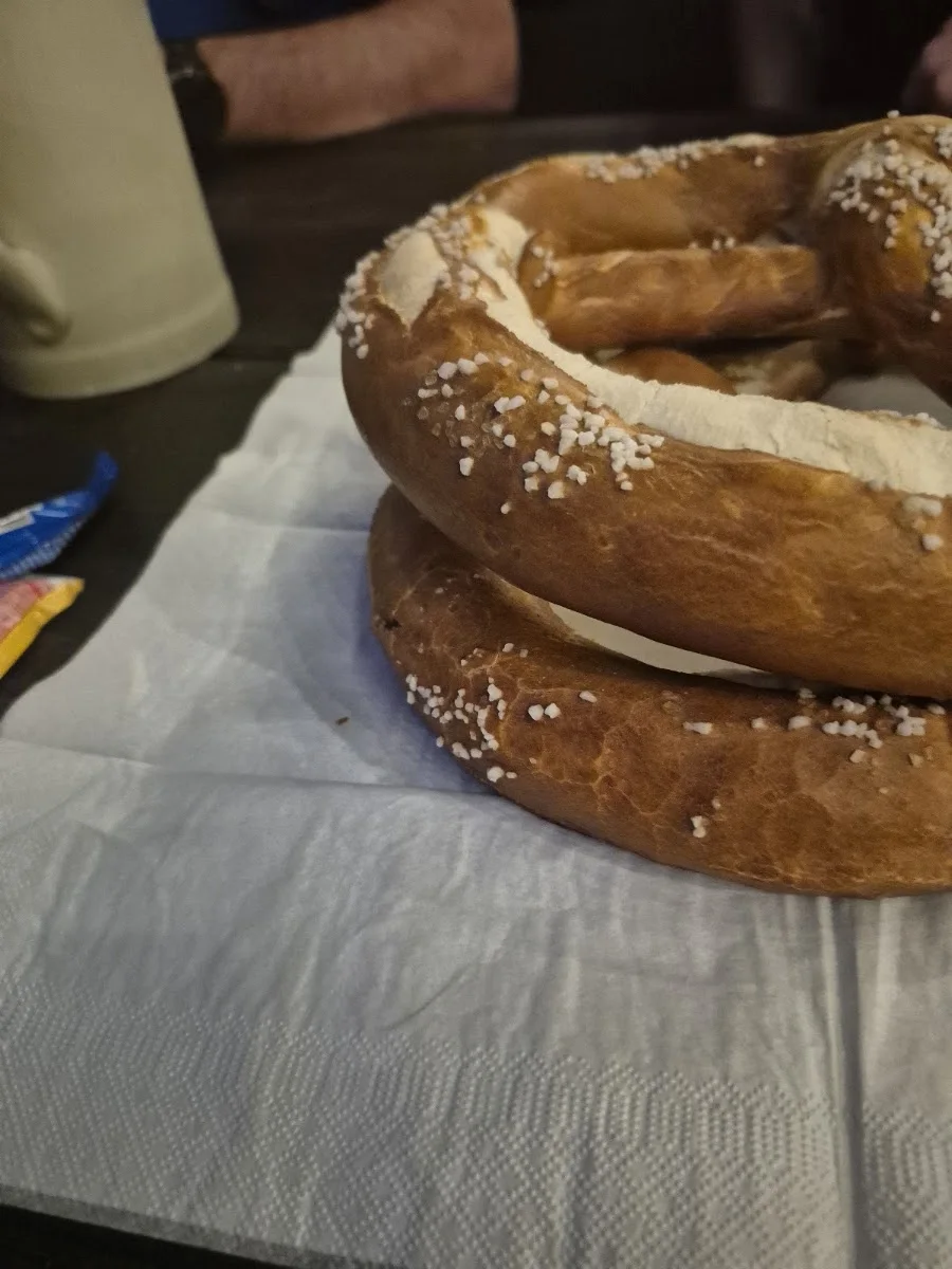 Paulaner am Nockherberg – Brezel in München, Bayern