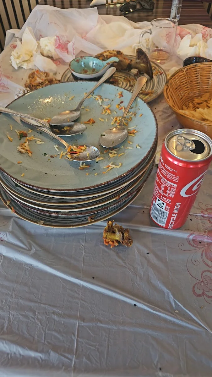 مطعم يمني في دوسلدورف Marasim Al-Yemen – Jemenitisches Restaurant in Düsseldorf, Nordrhein-Westfalen