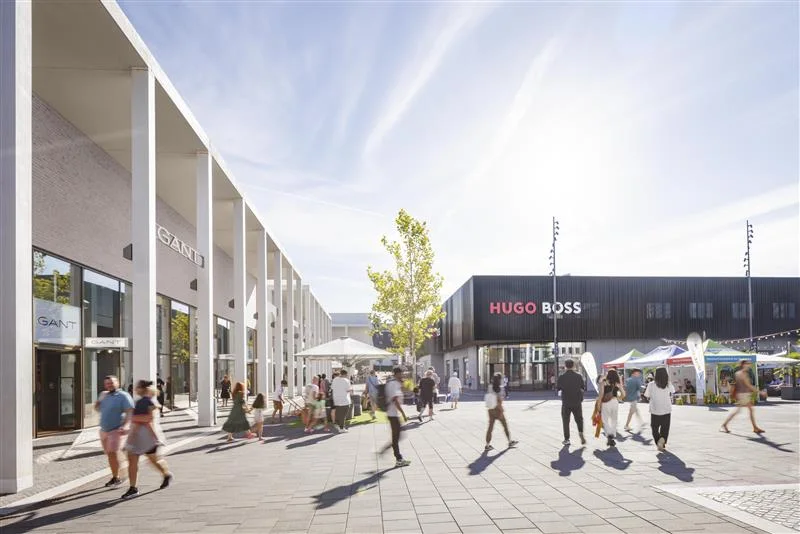 Outletcity Metzingen – Vom Inhaber in Metzingen, Baden-Württemberg