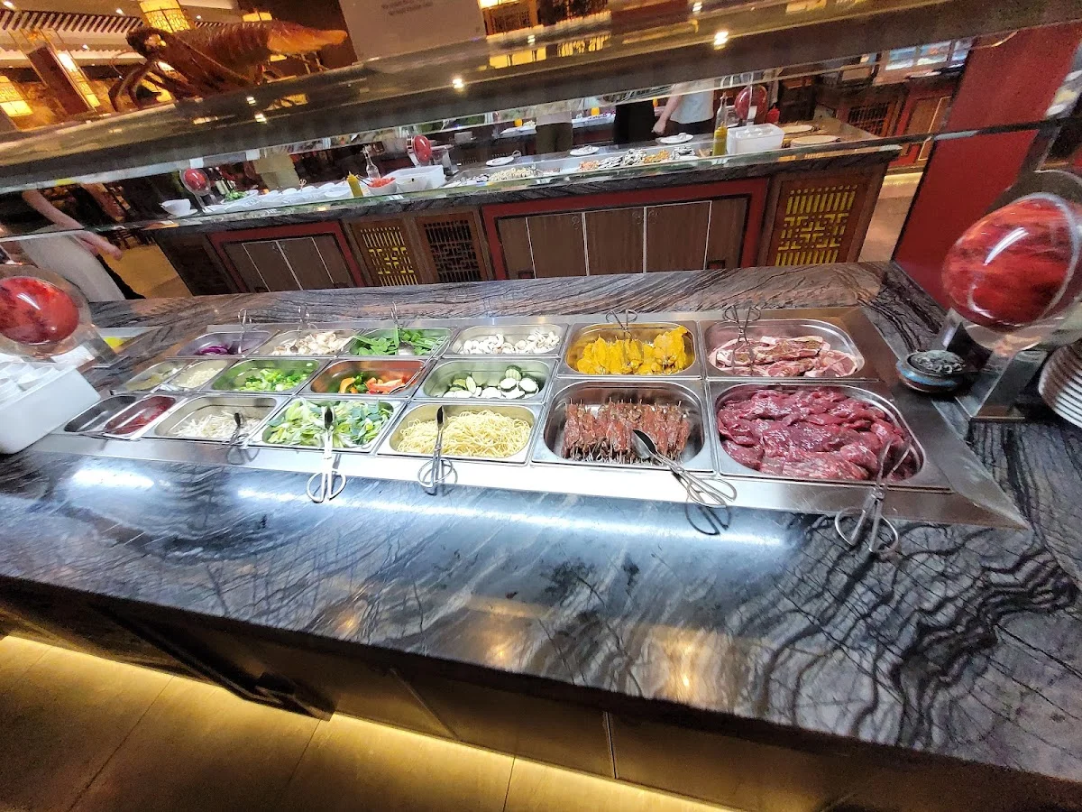 China Restaurant Royal Pavillon – Salatbar in Schönefeld, Brandenburg