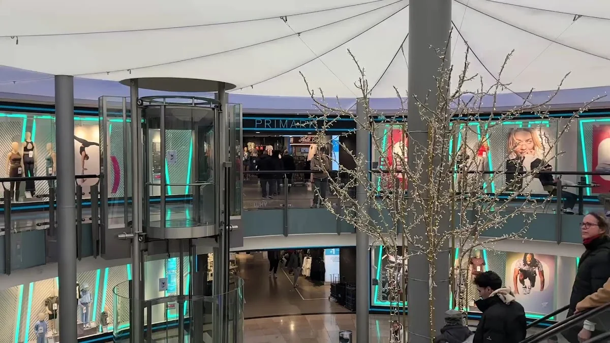 NEUMARKT Galerie Köln – Einkaufszentrum in Köln, Nordrhein-Westfalen