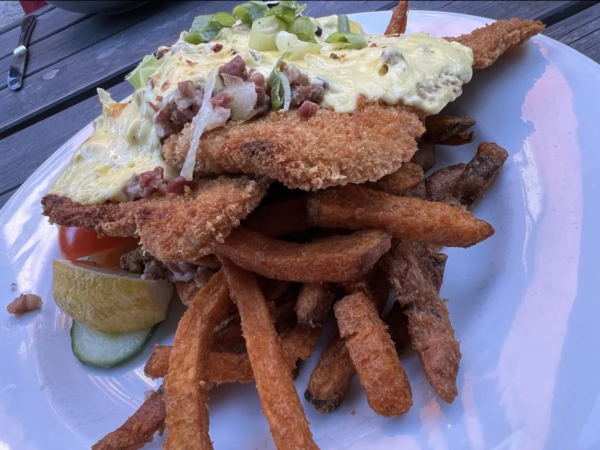 Barmbeker Schachcafé – Schnitzel in Hamburg
