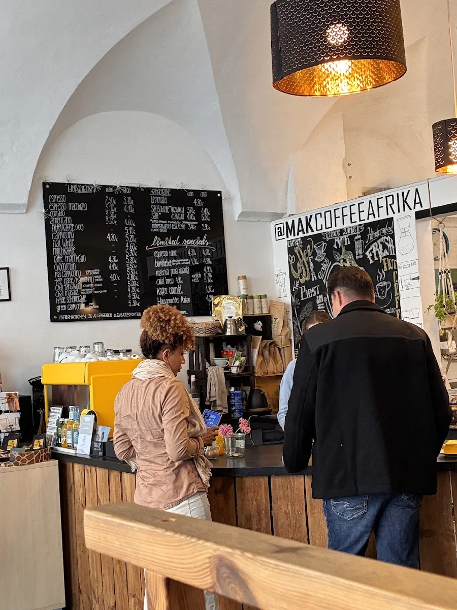 MAK Afrika Kaffeerösterei und Café – Besucherfoto: Milla in Augsburg, Bayern