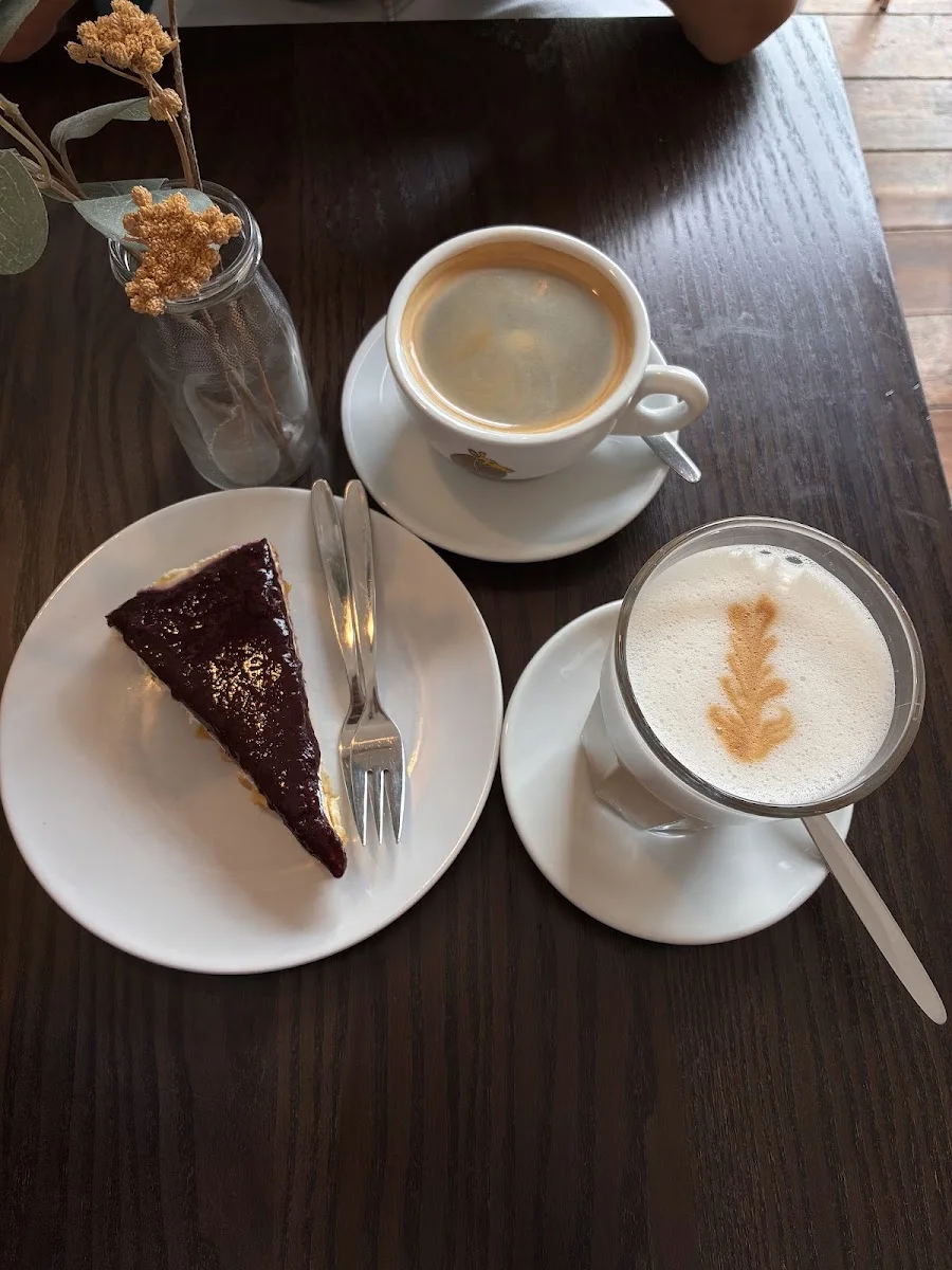 MAK Afrika Kaffeerösterei und Café – Besucherfoto: Milla in Augsburg, Bayern