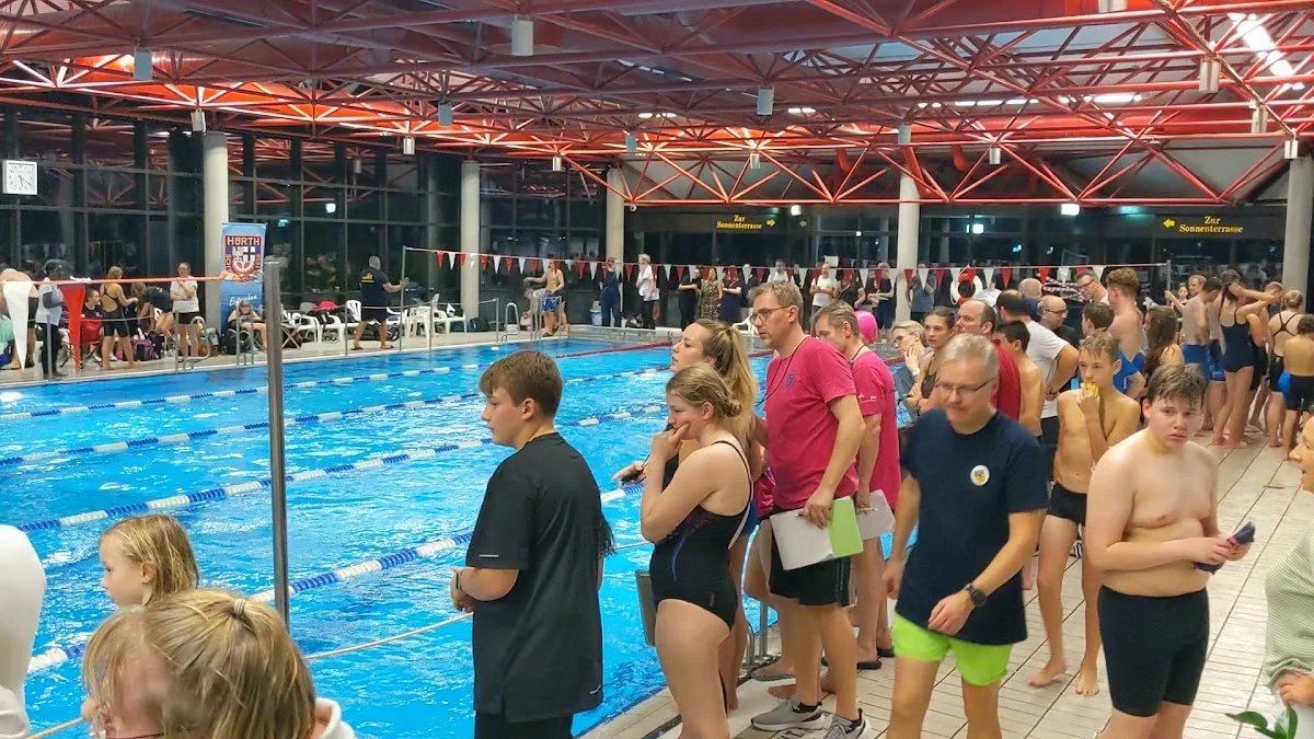 Erlebnisbad fresh-open – Schwimmbecken in Frechen, Nordrhein-Westfalen
