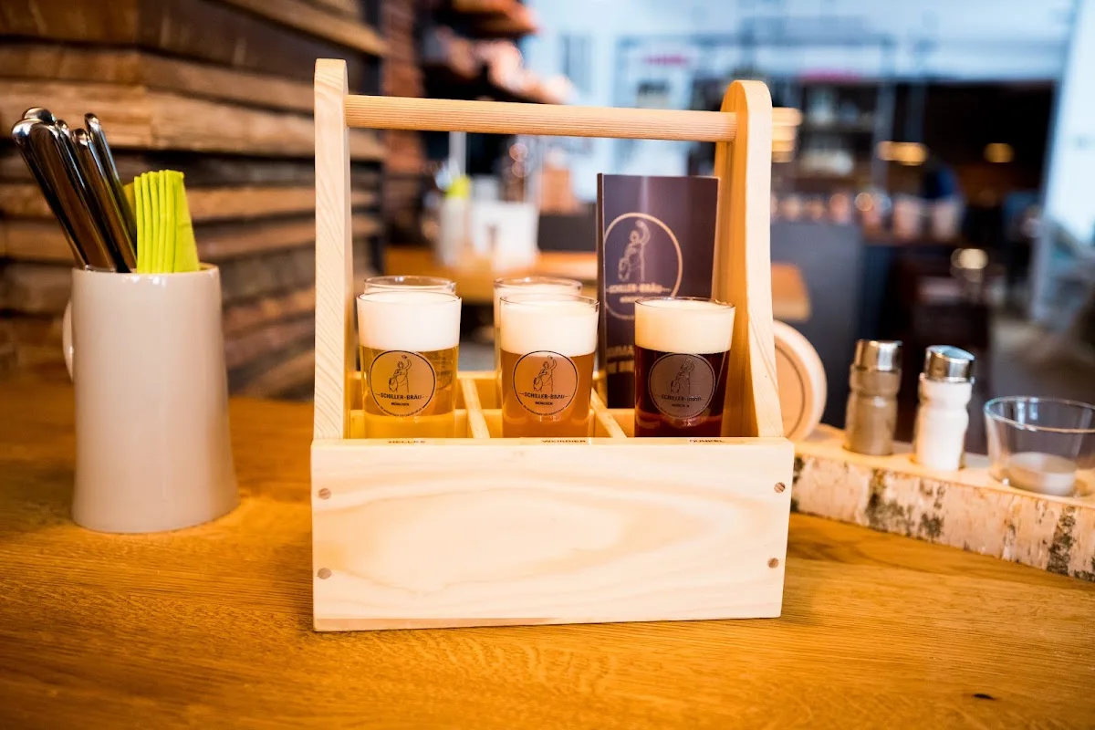 Schiller Bräu – Essen und Trinken in München, Bayern
