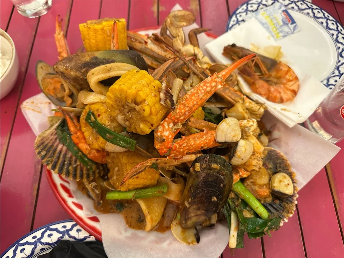 Khanittha Im Werksviertel – Fritto misto in München, Bayern