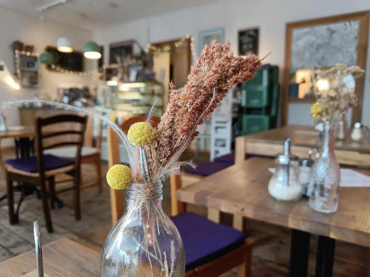 Radikalecker ~ Vegan Café Kollektiv – Atmosphäre in Berlin