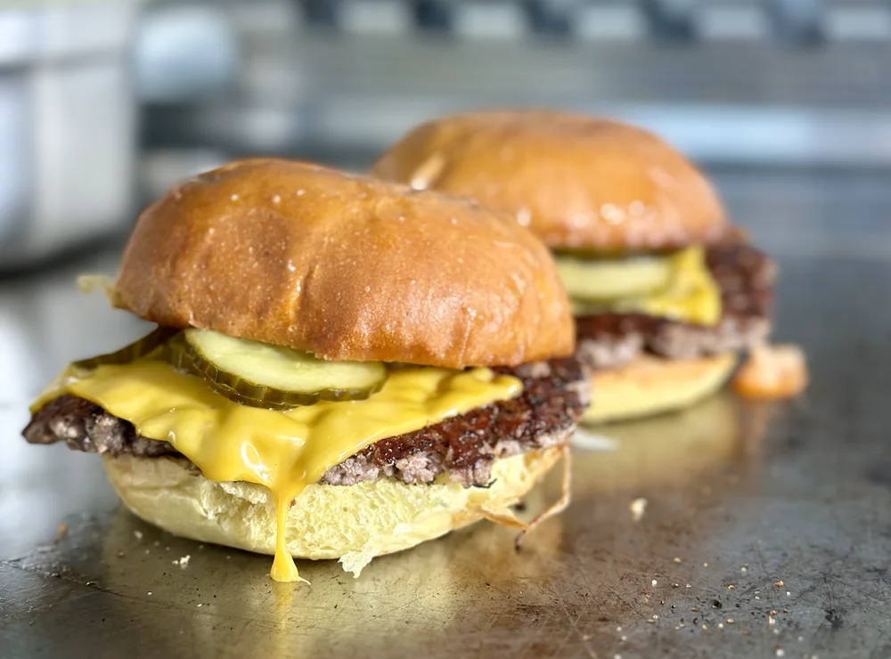 Lunchburger: Burgerjoint. Foodtruck. Catering. – Essen und Trinken in Würzburg, Bayern