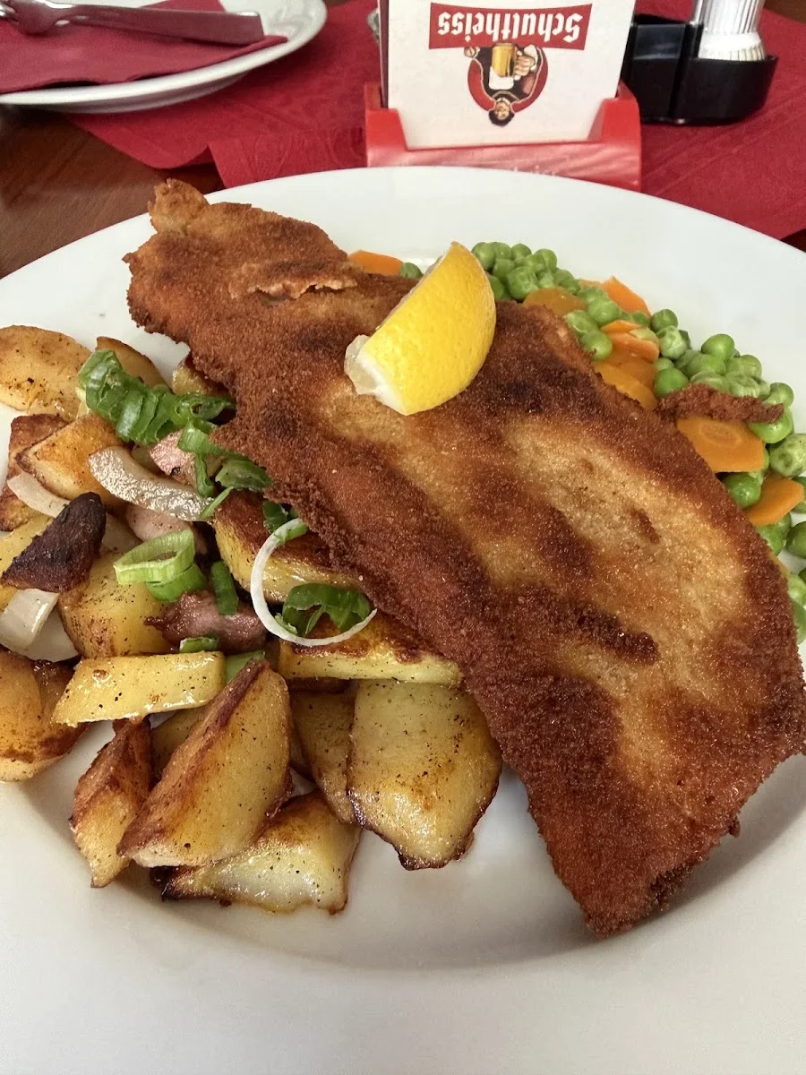 Zum Schusterjungen – Essen und Trinken in Berlin