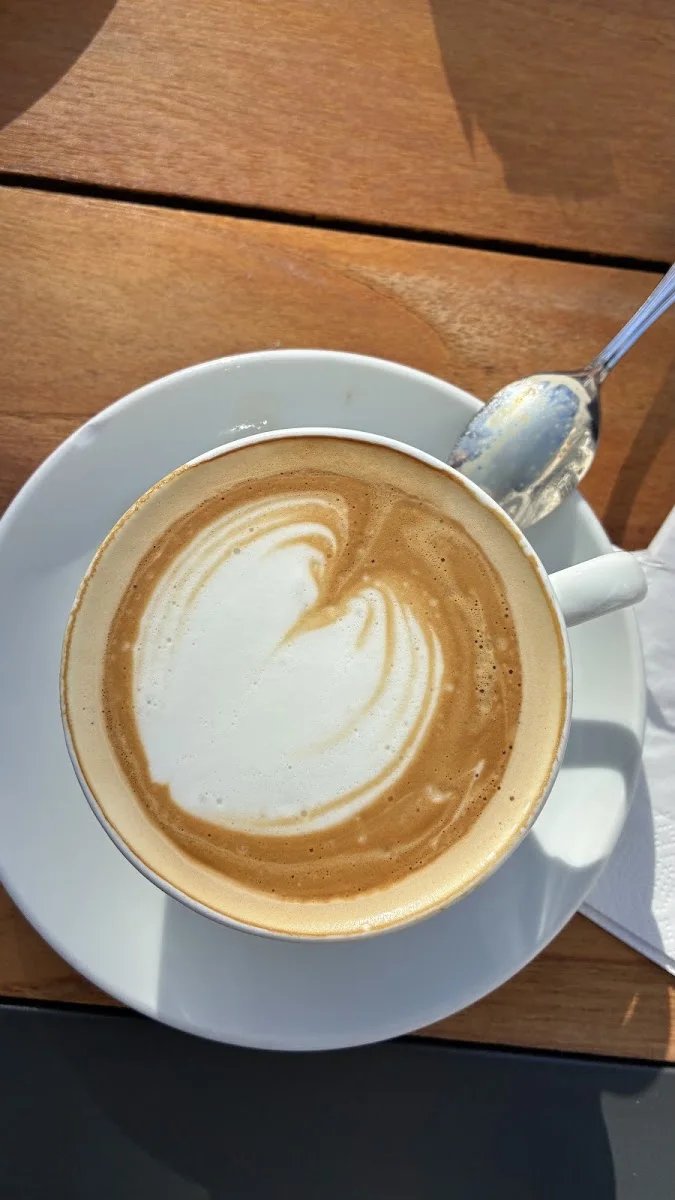 Café im Literaturhaus - Wintergarten – Cappuccino in Berlin
