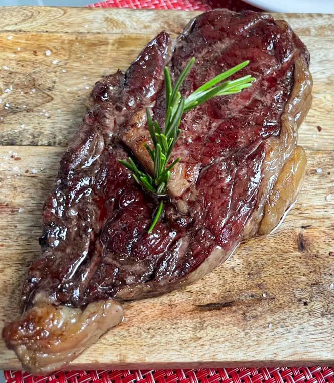 Green Smoke Cologne – Rib-Eye-Steak in Köln, Nordrhein-Westfalen