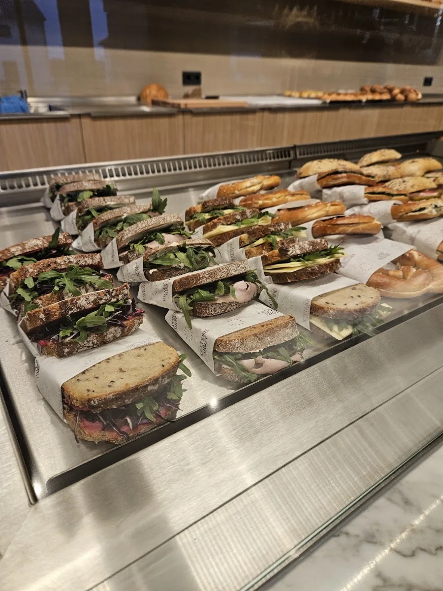 Kratzer Brot - Bäckerei & Cafe – Essen und Trinken in Ried, Bayern