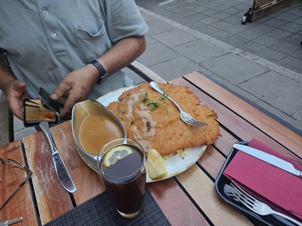 Onkel Otto Marienplatz – Restaurant in Stuttgart Stuttgart-Süd, Baden-Württemberg
