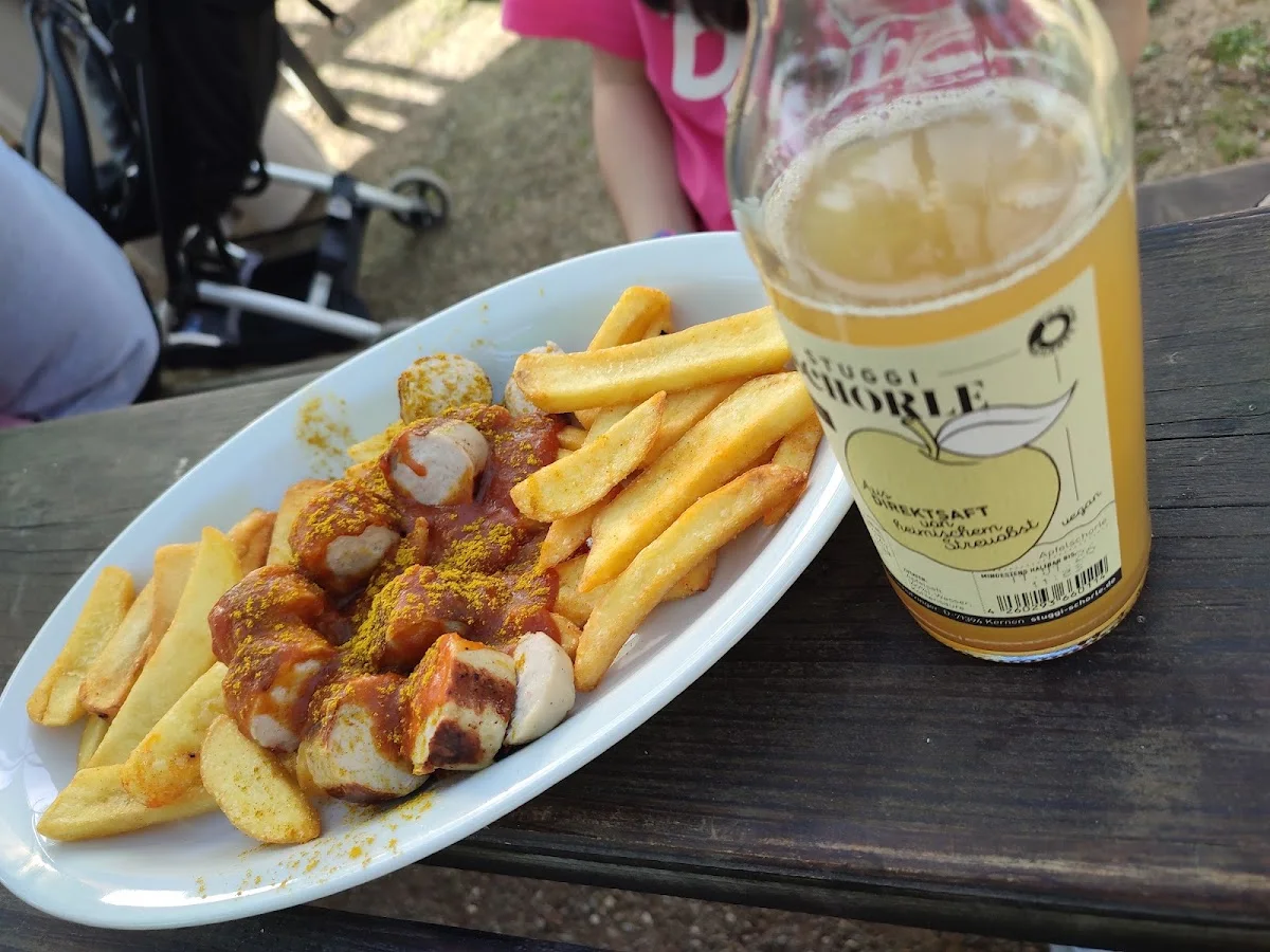 DOCK SNYDER - Max-Eyth-See – Currywurst in Stuttgart, Baden-Württemberg