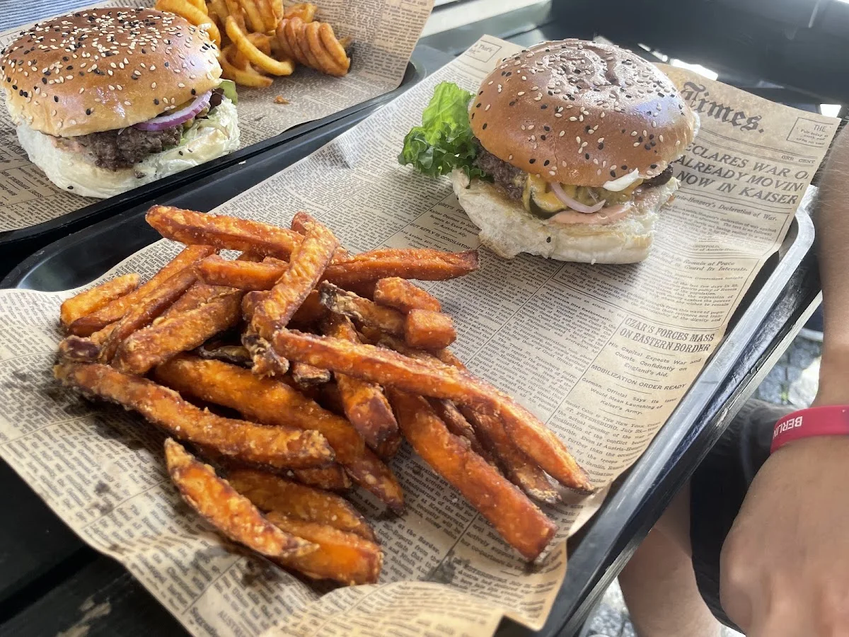 House of Burgerz – Pommes frites in Berlin
