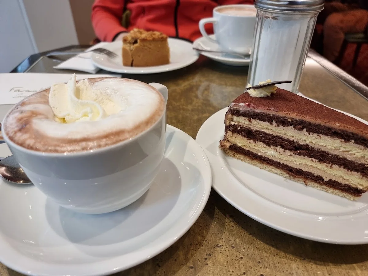 Fassbender im Café Jansen – Kaffeekuchen in Köln, Nordrhein-Westfalen