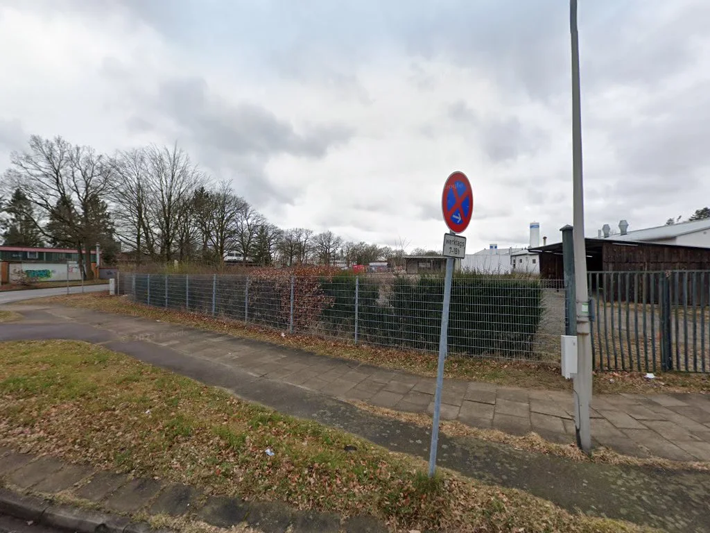 Parkpool Hamburg Airport – Street View & 360°-Fotos in Norderstedt, Schleswig-Holstein