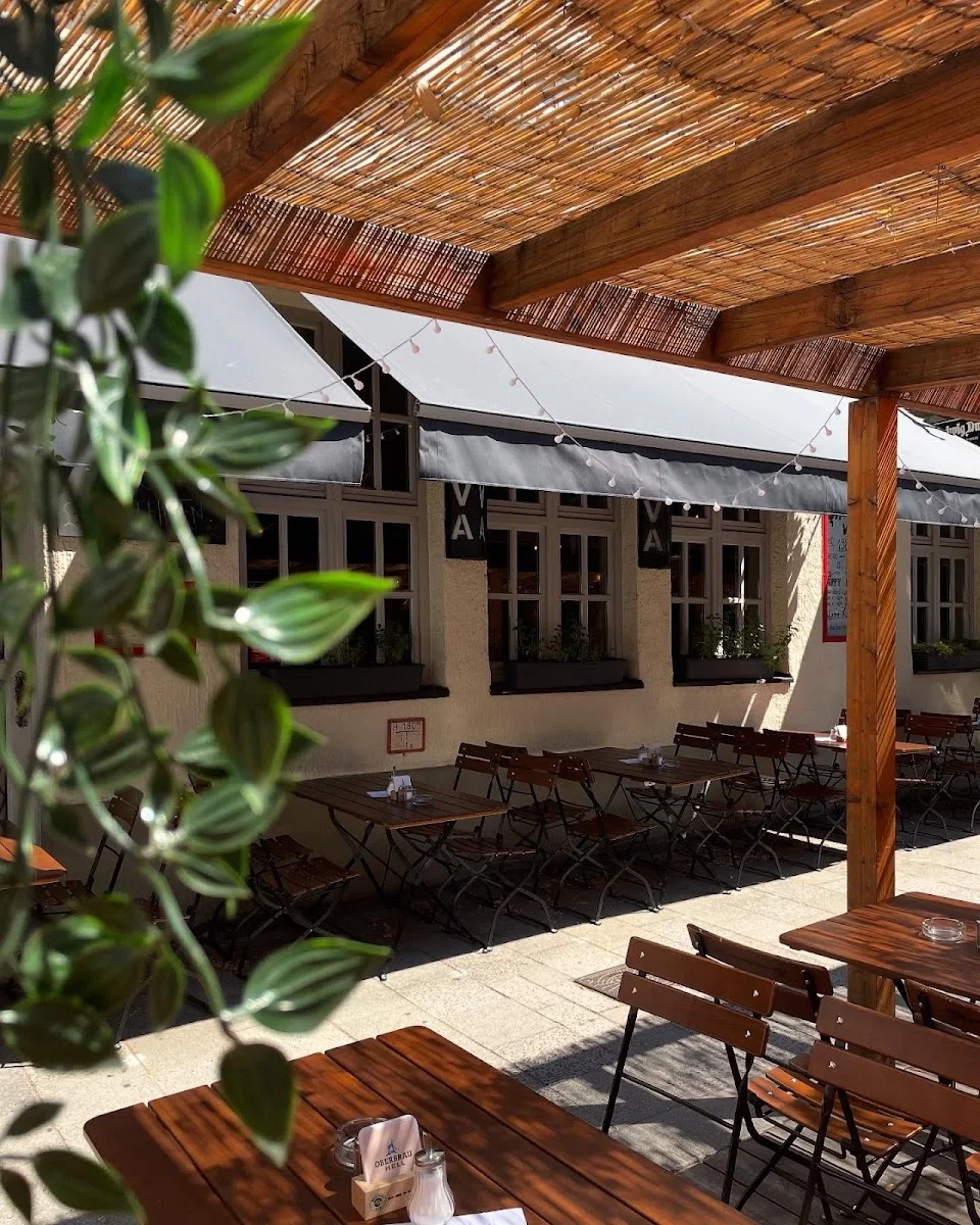 Café CaVa – Vom Inhaber in München, Bayern