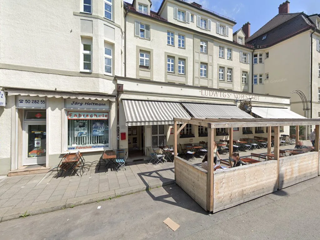 Café CaVa – Street View & 360°-Fotos in München, Bayern
