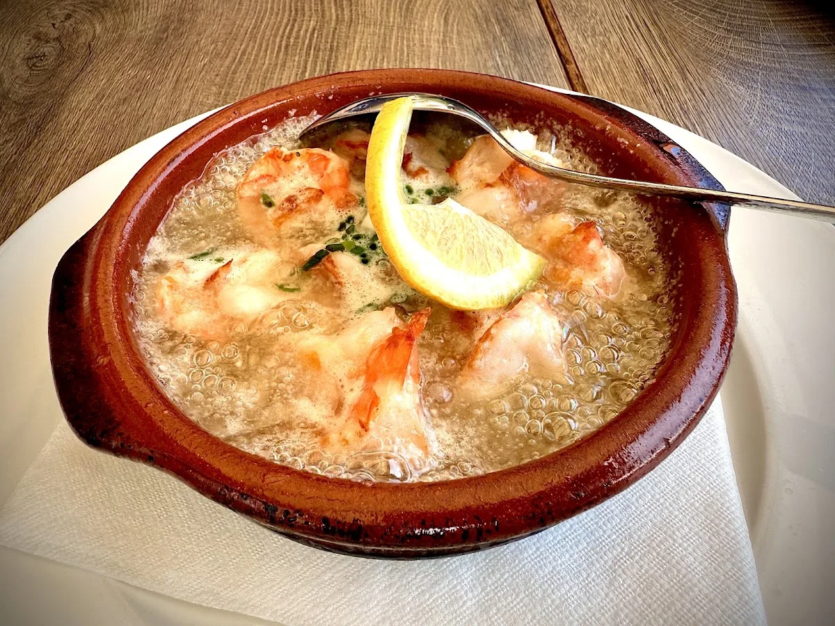 Störtebeker Fischrestaurant – Gambas al ajillo in Hamburg