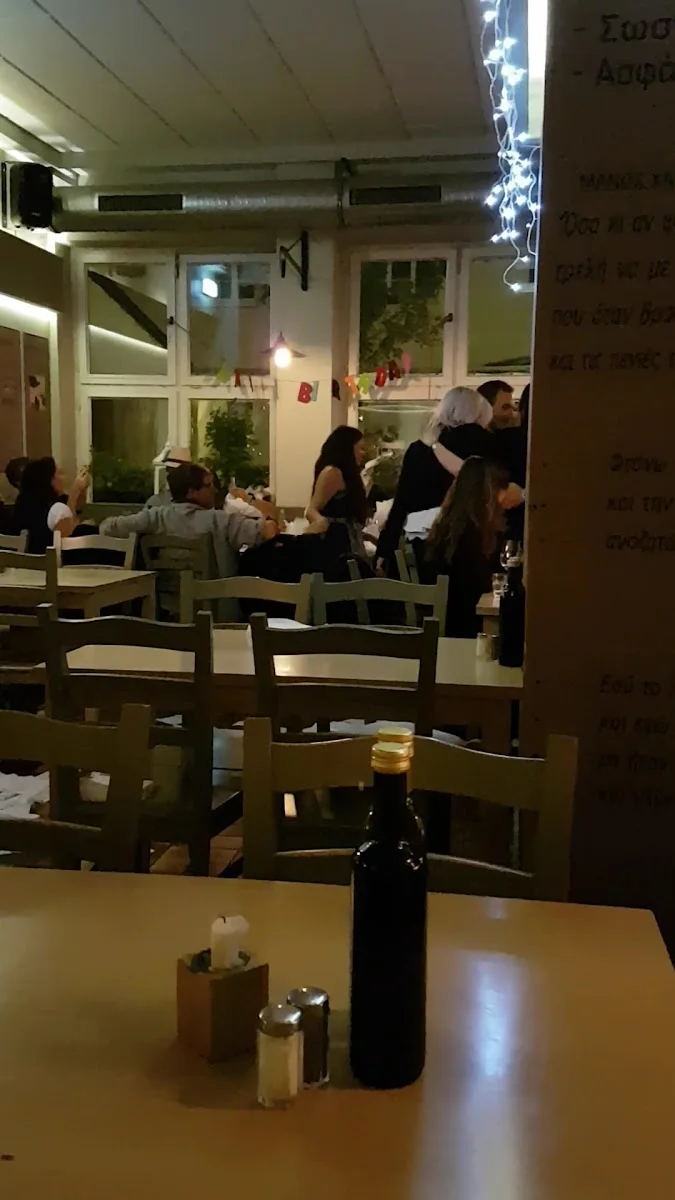 Taverna Limani – Atmosphäre in München, Bayern