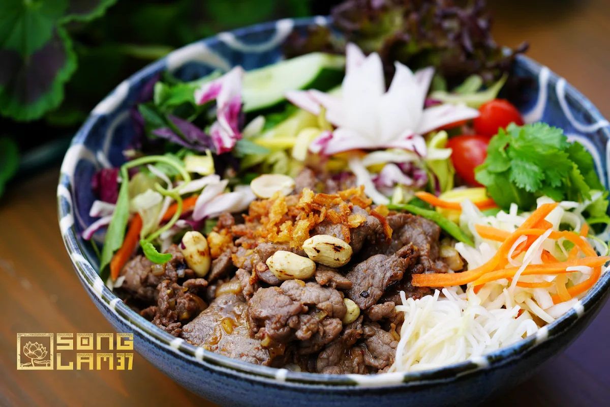 Restaurant „Song Lam 37“ – Rindfleisch in Berlin