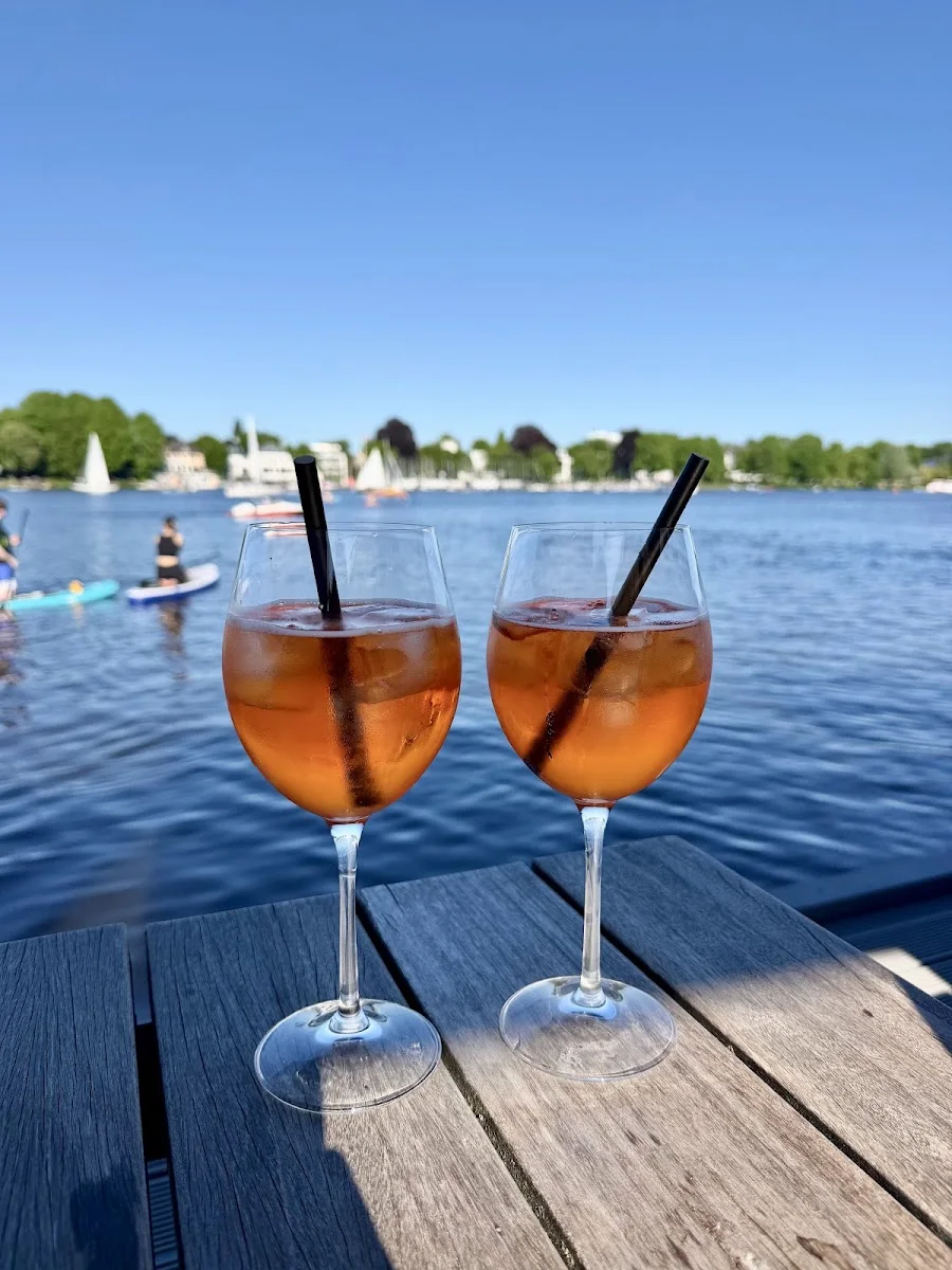 AlsterCliff – Aperol Spritz in Hamburg