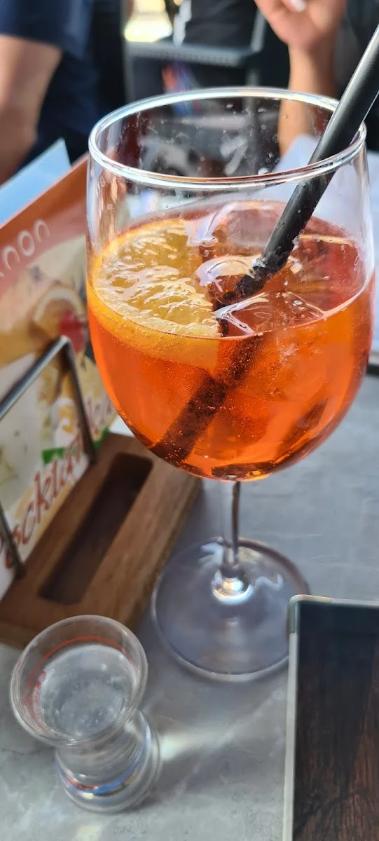 Restaurant Rhodos – Aperol Spritz in Berlin