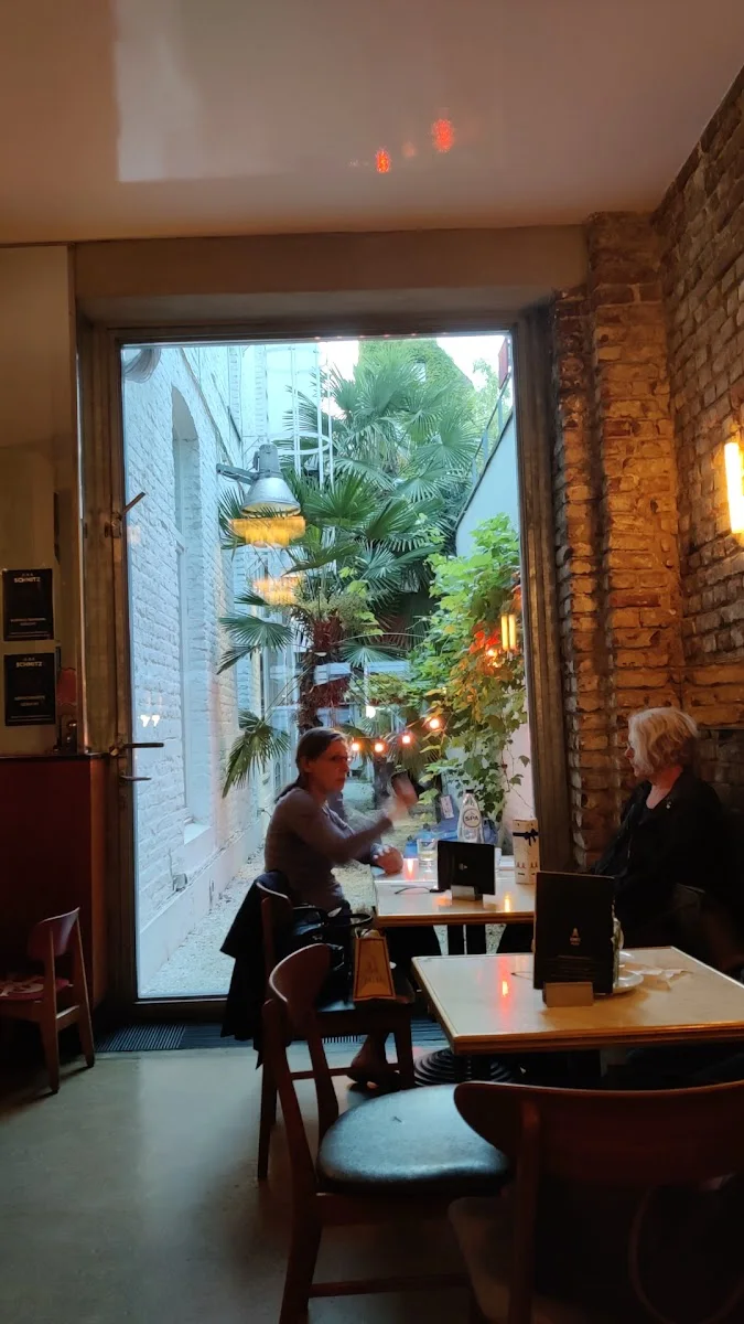 Salon Schmitz – Café in Köln, Nordrhein-Westfalen