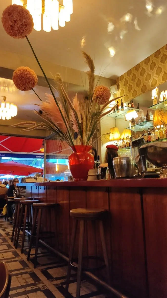 Salon Schmitz – Atmosphäre in Köln, Nordrhein-Westfalen