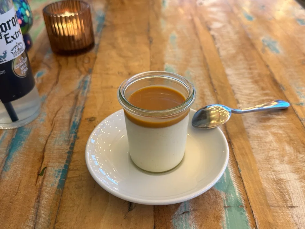 Los Carnales Taqueria – Panna cotta in Köln, Nordrhein-Westfalen